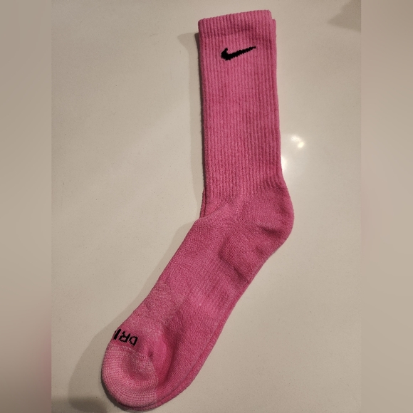 🌸Nike socks - Picture 2 of 2